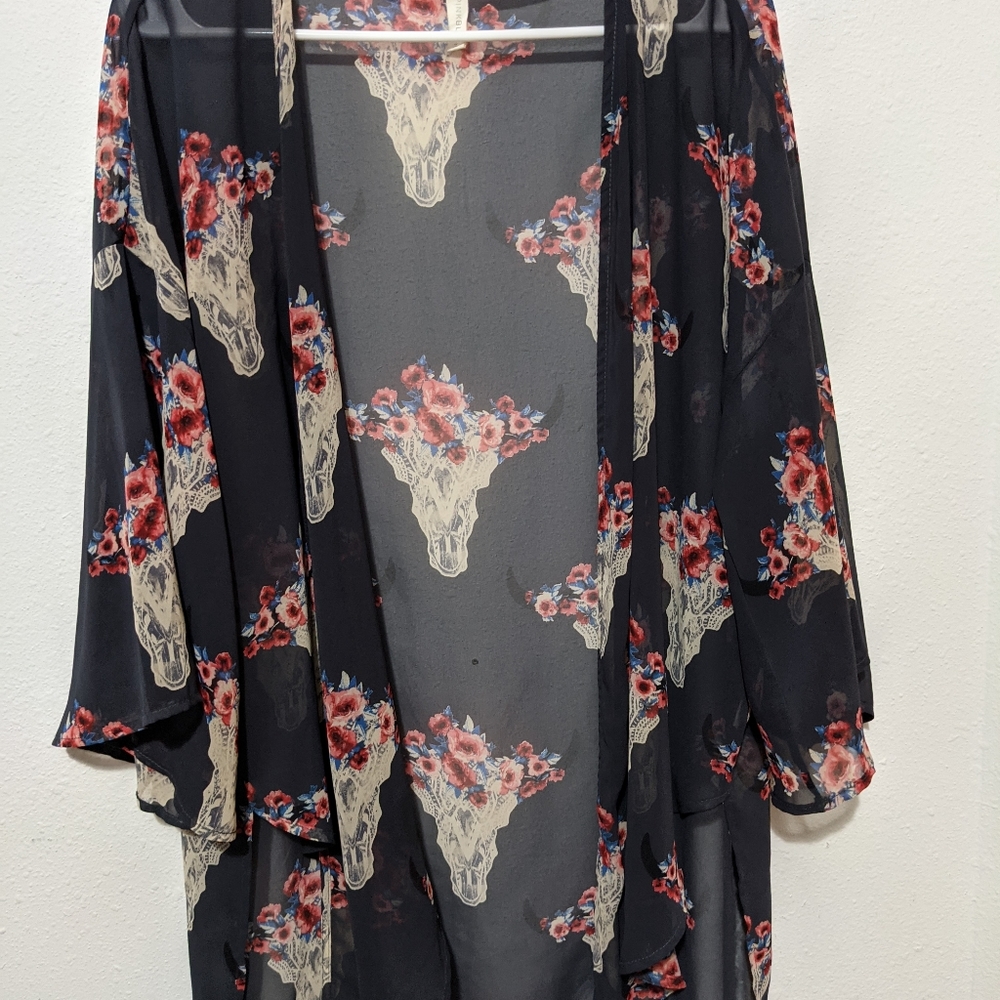 Kimono - Picture 2 of 2